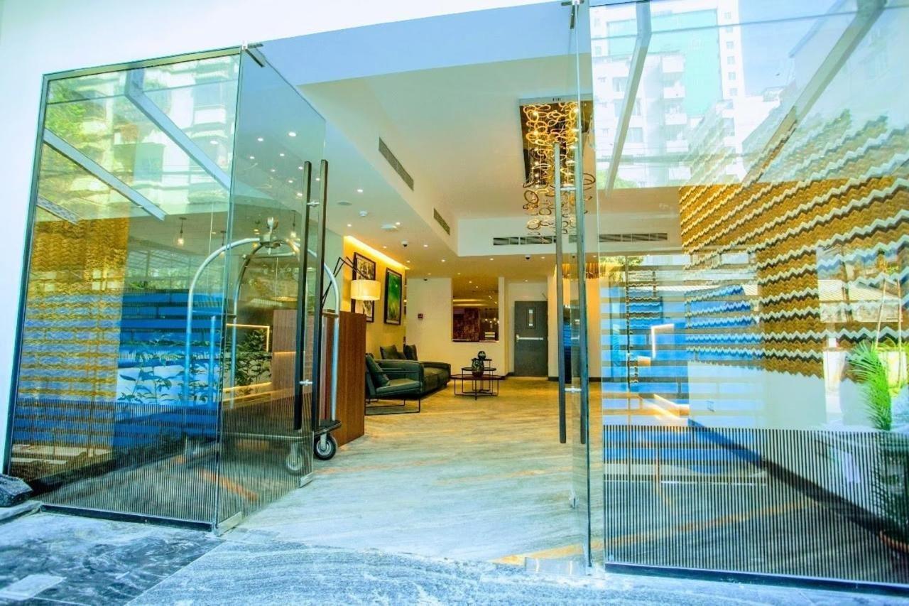 Hotel Omni Residency Dhaka Bagian luar foto